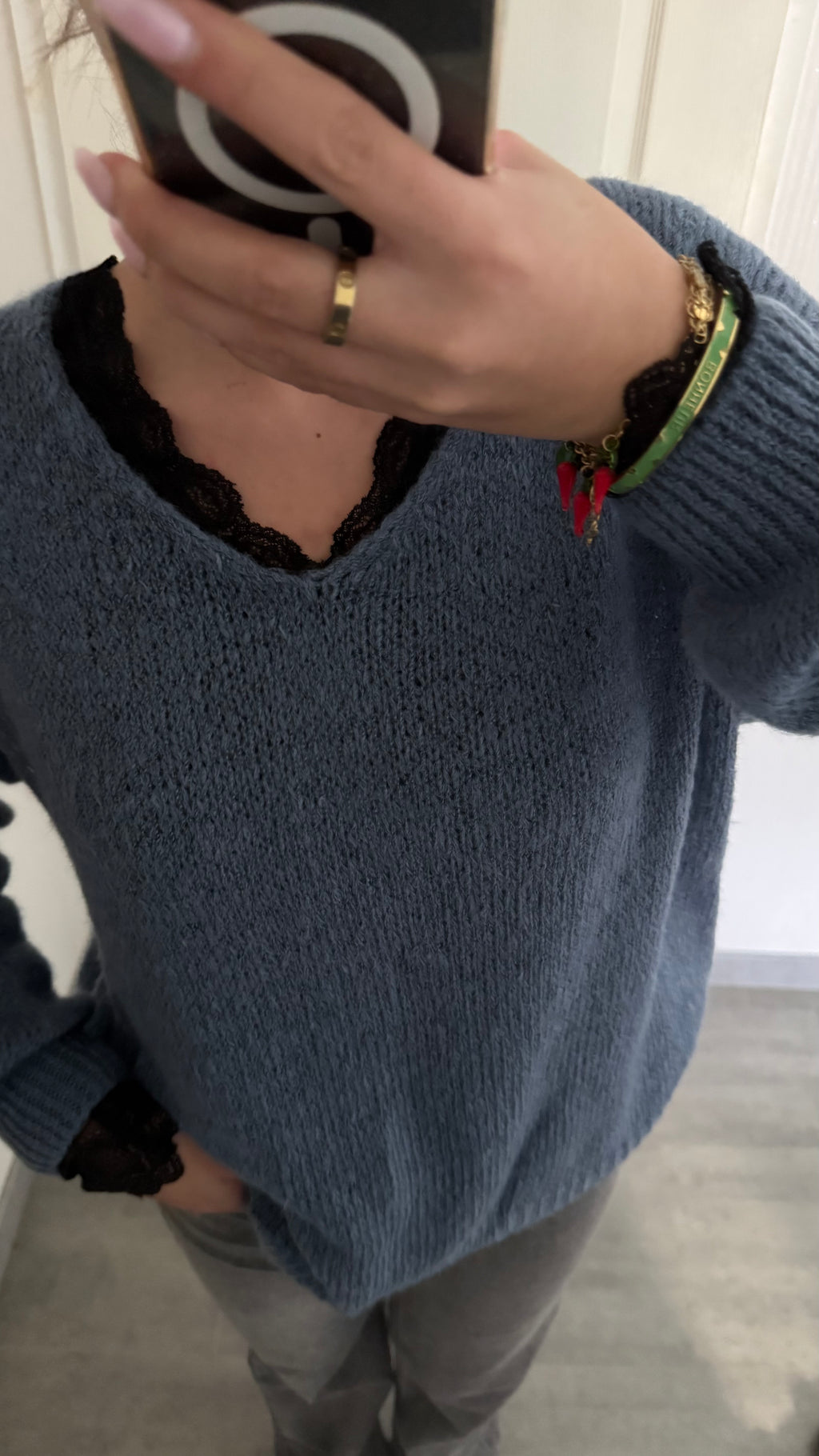 pull col V