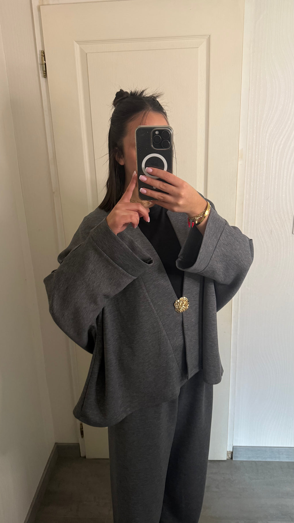 ensemble avec broche
