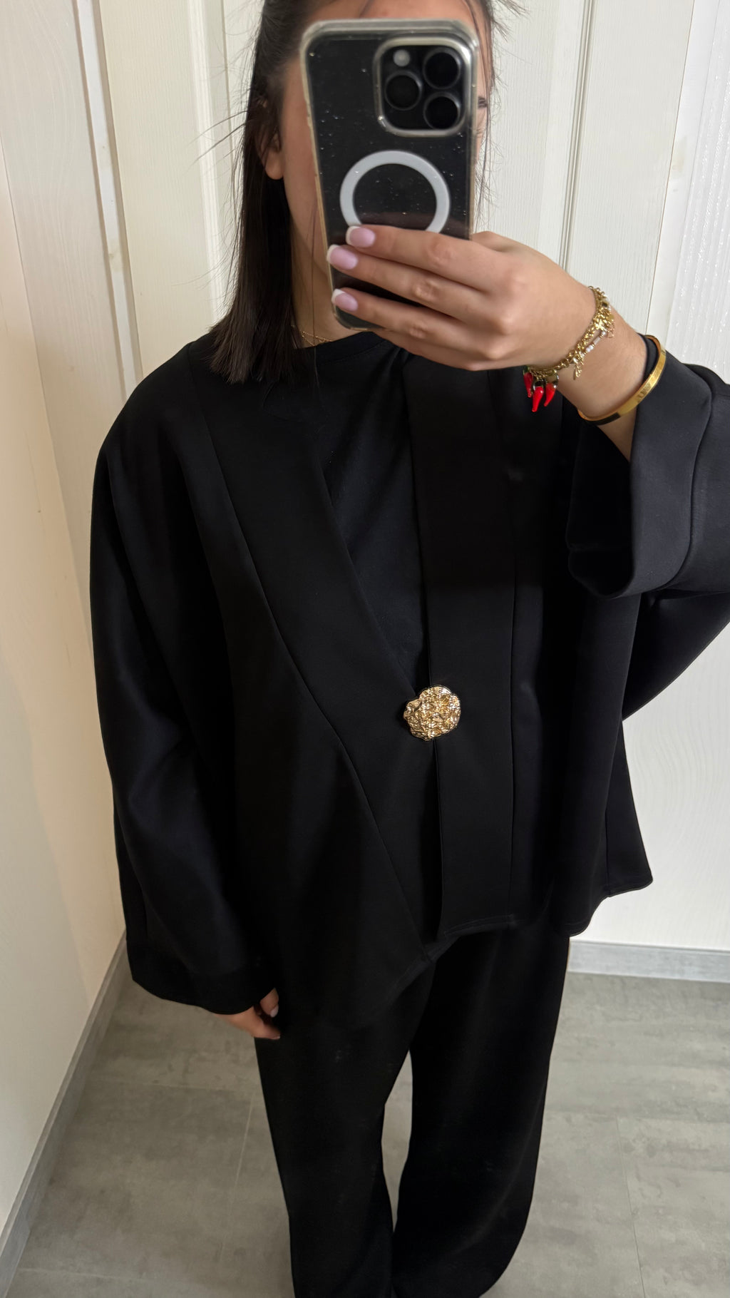 ensemble avec broche