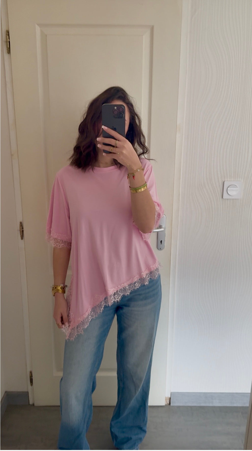 tee-shirt asymétrique dentelle